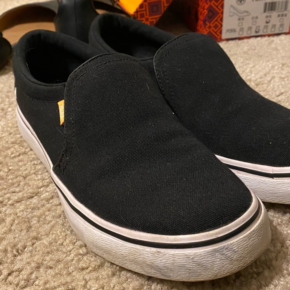 Nike Canvas Slip ons
